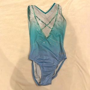 Quatro gymnastics leotard